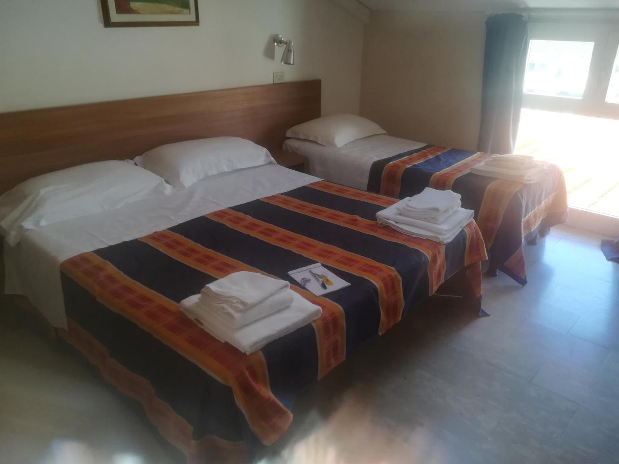Hotel Derna Виареджо Экстерьер фото